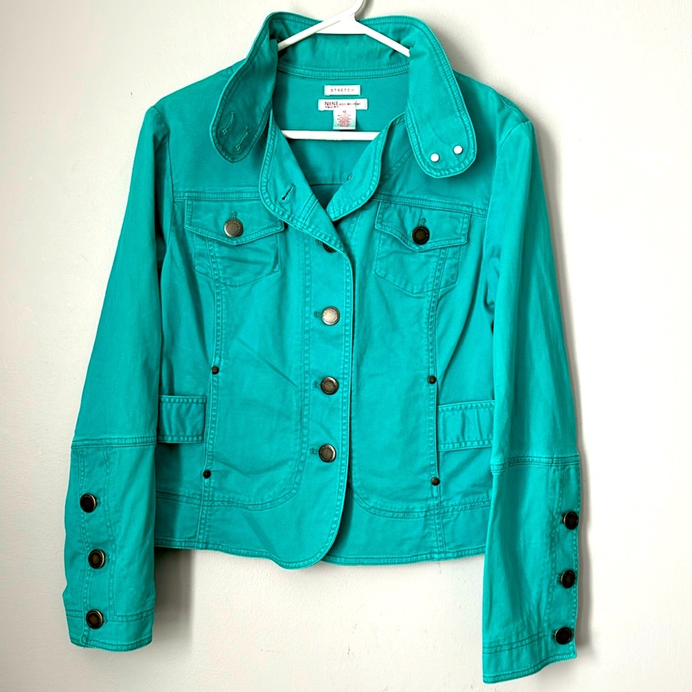 Nine & Co weekend Stretch Green Jean jacket size 10